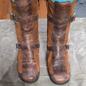 Romus Womens Suede Leather Boots Mid Calf Caramel Brown Zips Buckles Sz 36/6 EUC